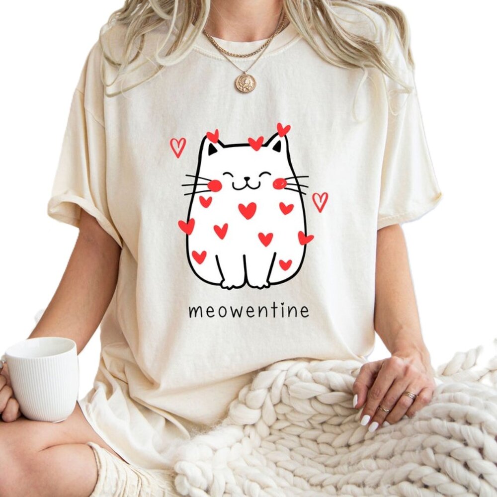 Cute Cat Valentine T-Shirt, Valentines Day T-Shirt